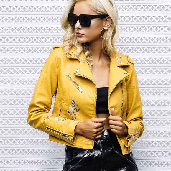 NWT GORGEOUS! Embroidered Vegan Yellow Jacket - Picture 6 of 6